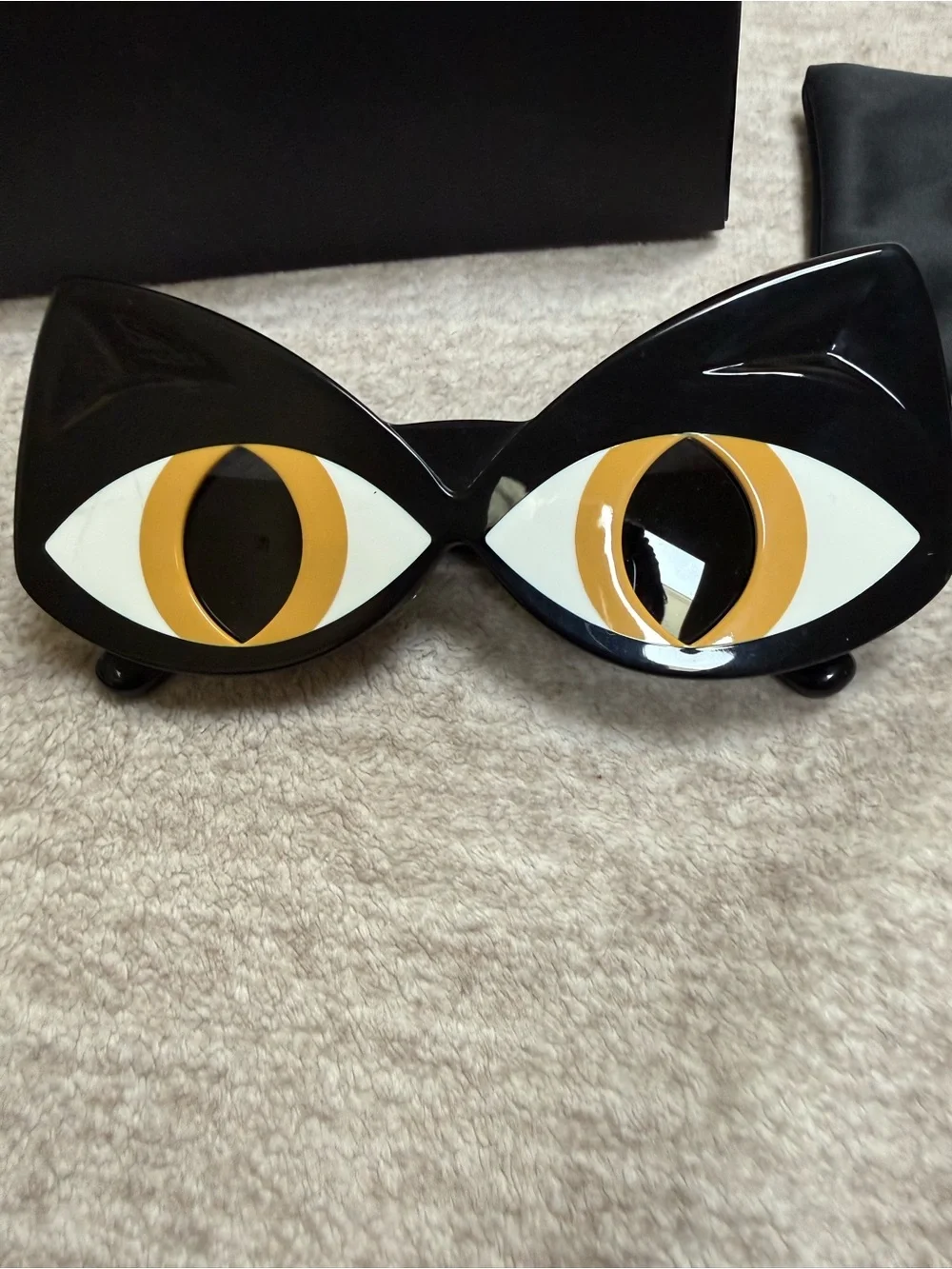 Yazbukey Black Cat Eyes Plastic Sunglasses
